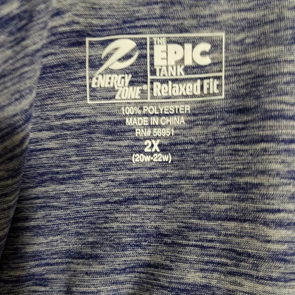 Plus size tank top - Picture 3 of 3